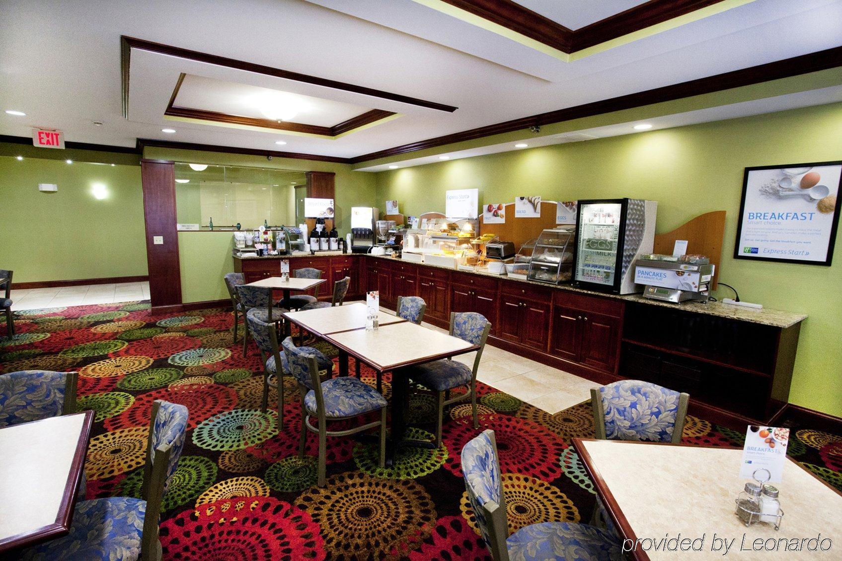 Holiday Inn Express Jamestown By Ihg מראה חיצוני תמונה